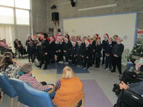 School Choir visit Rushmere and Bannvale Education Centre